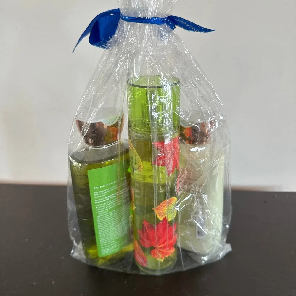New Bath & Body Works Golden Pear & Brown Sugar 3 Piece Gift Set Mist Lotion Gel